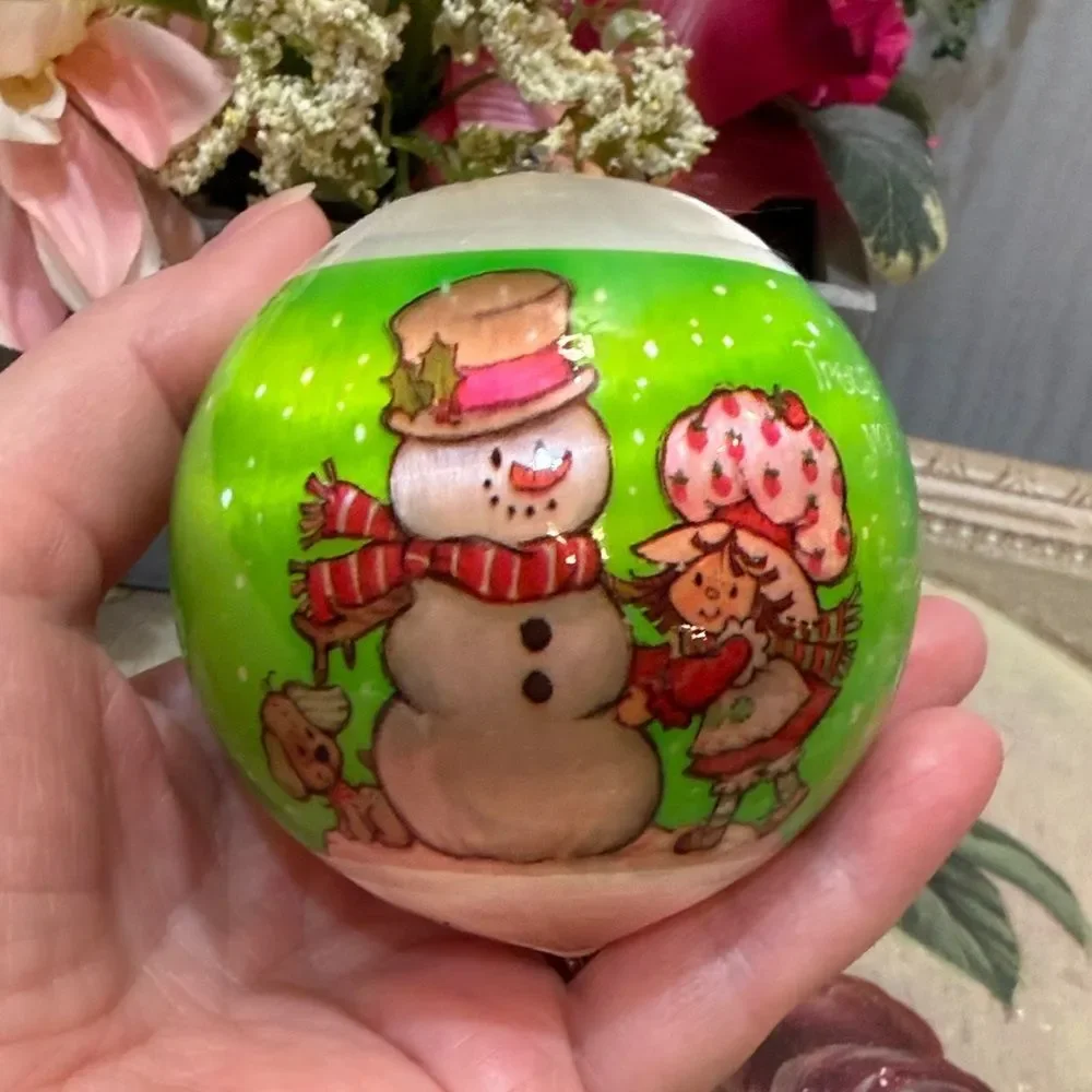 Vintage 1982 Strawberry Shortcake Satin Ornament FLAW